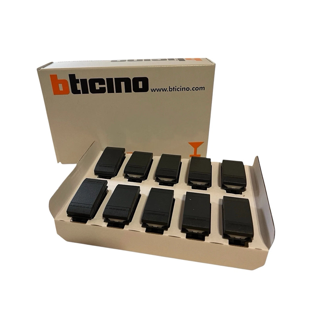 gid://shopify/Product/16197085659481_2